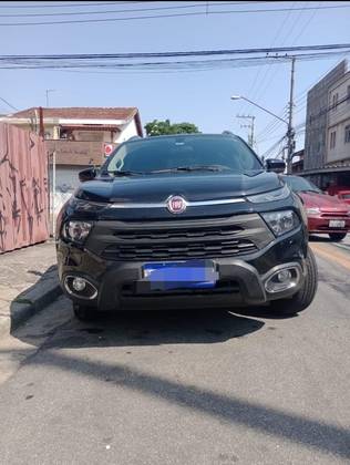 FIAT TORO 1.8 16V EVO FLEX FREEDOM AT6 FIAT TORO 1.8 16V EVO FLEX FREEDOM AT6